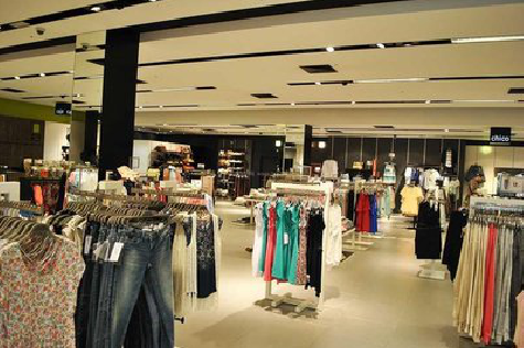 安乡商场里的店面怎么装修？